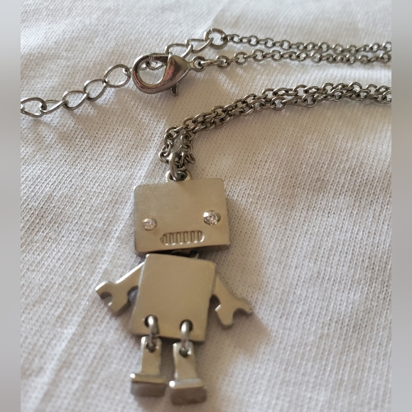 Neclace with Robot Charm - Picture 2 of 2
